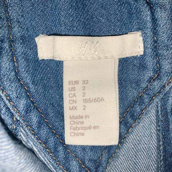 H&M Cuffed Jean Short Overalls - Picture 6 of 7